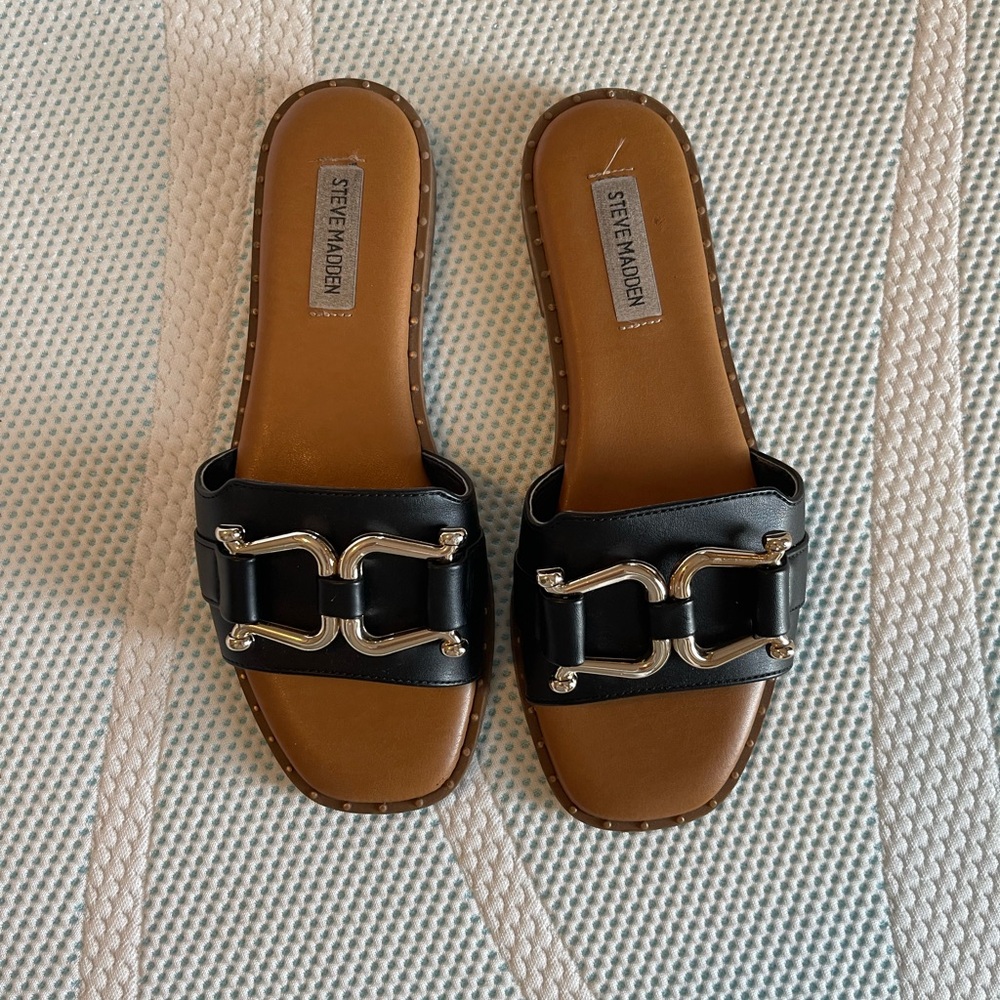 STEVE MADDEN Black Slide Sandals with Gold Buckle - Picture 2 of 4